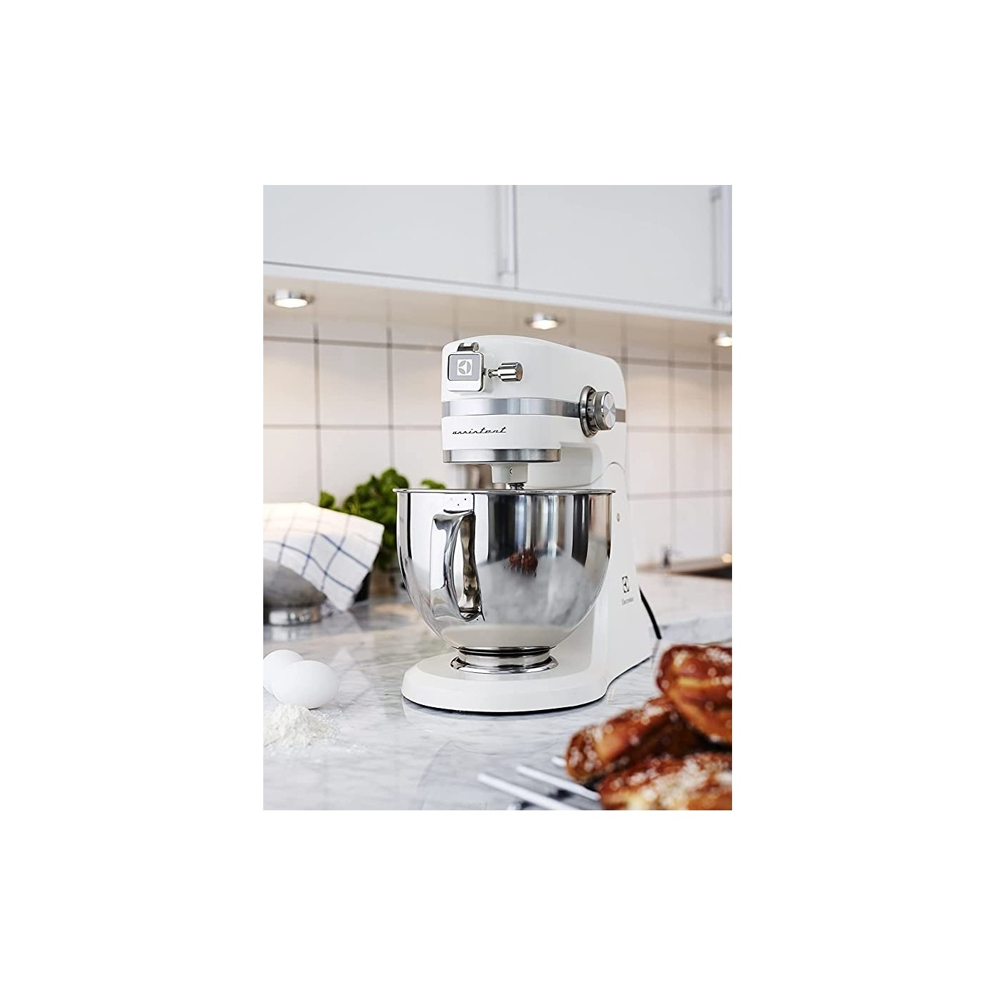 IMPASTATRICE ELECTROLUX EKM4100