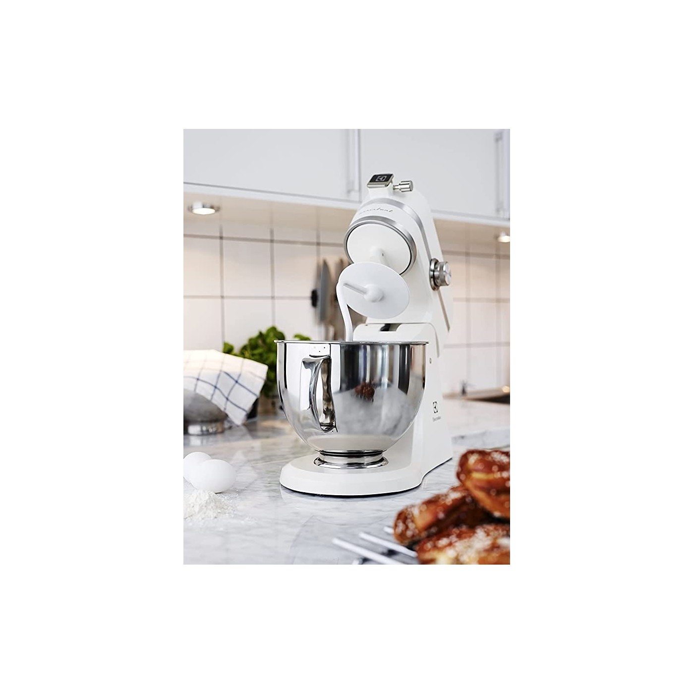 IMPASTATRICE ELECTROLUX EKM4100